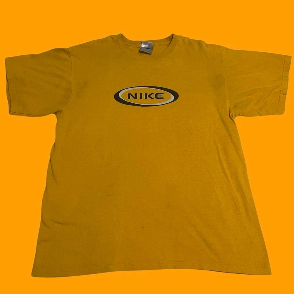 Vintage Y2K 2001 Nike Spell Out Grey Tag Shirt
